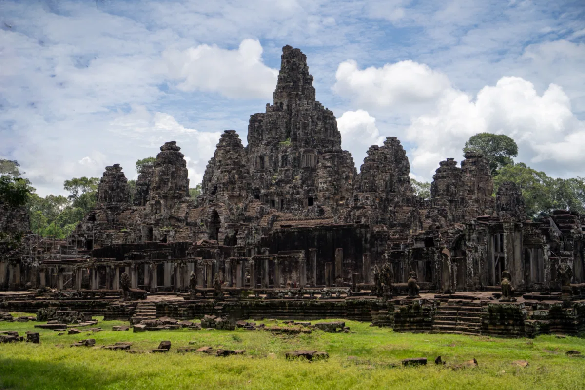 Temples & Monuments photograph — Cambodia, Angkor Wat